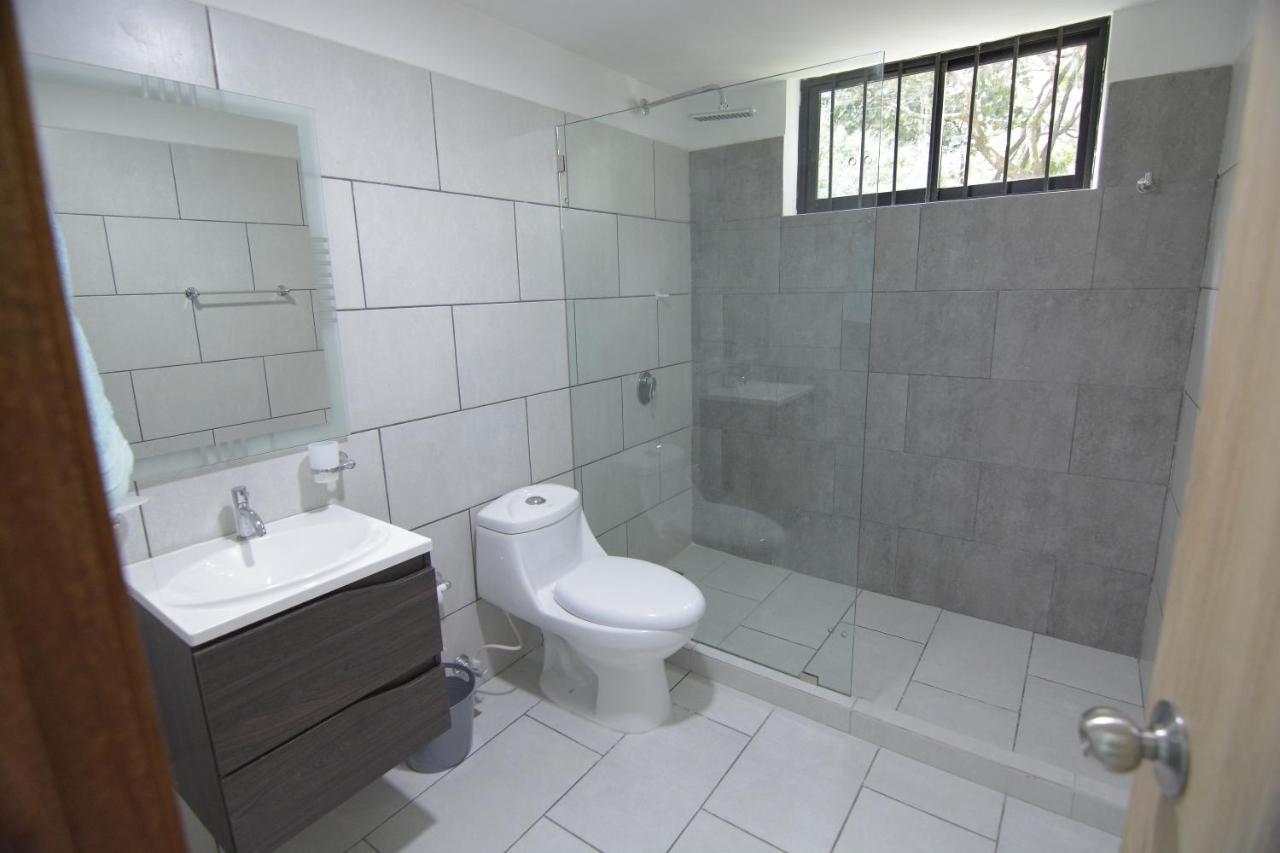 Apartamentos Amoblados Laureles Estadio Medellin Casa Margarita Buitenkant foto
